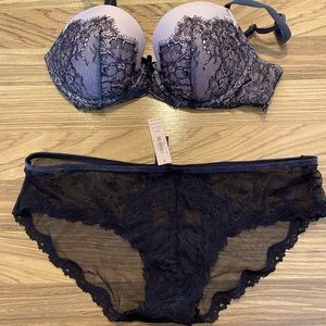 Victorias Secret Bra and panties set 32D/M